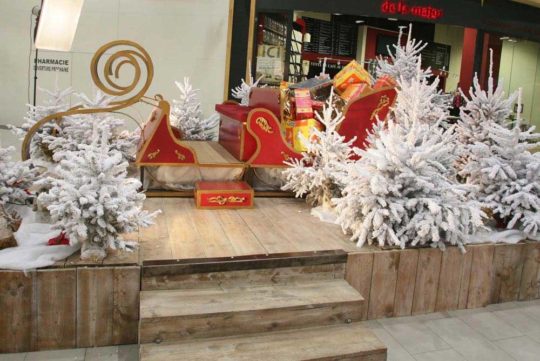 Décoration Centre CommercialTraîneau du Père-Noël