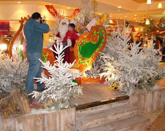 Décoration Centre CommercialTraîneau du Père-Noël