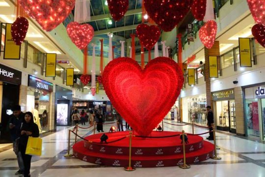 Décor Saint-valentin pour Centres Commerciaux
